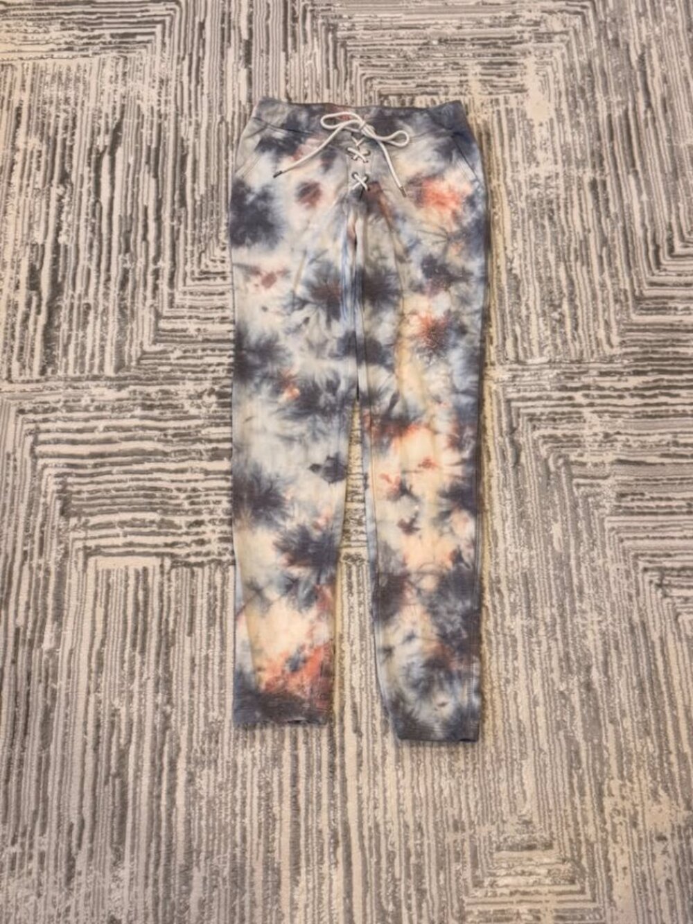 Cloud Chaser women's XS blue/white/pink tie dye lace up jogger sweatpants